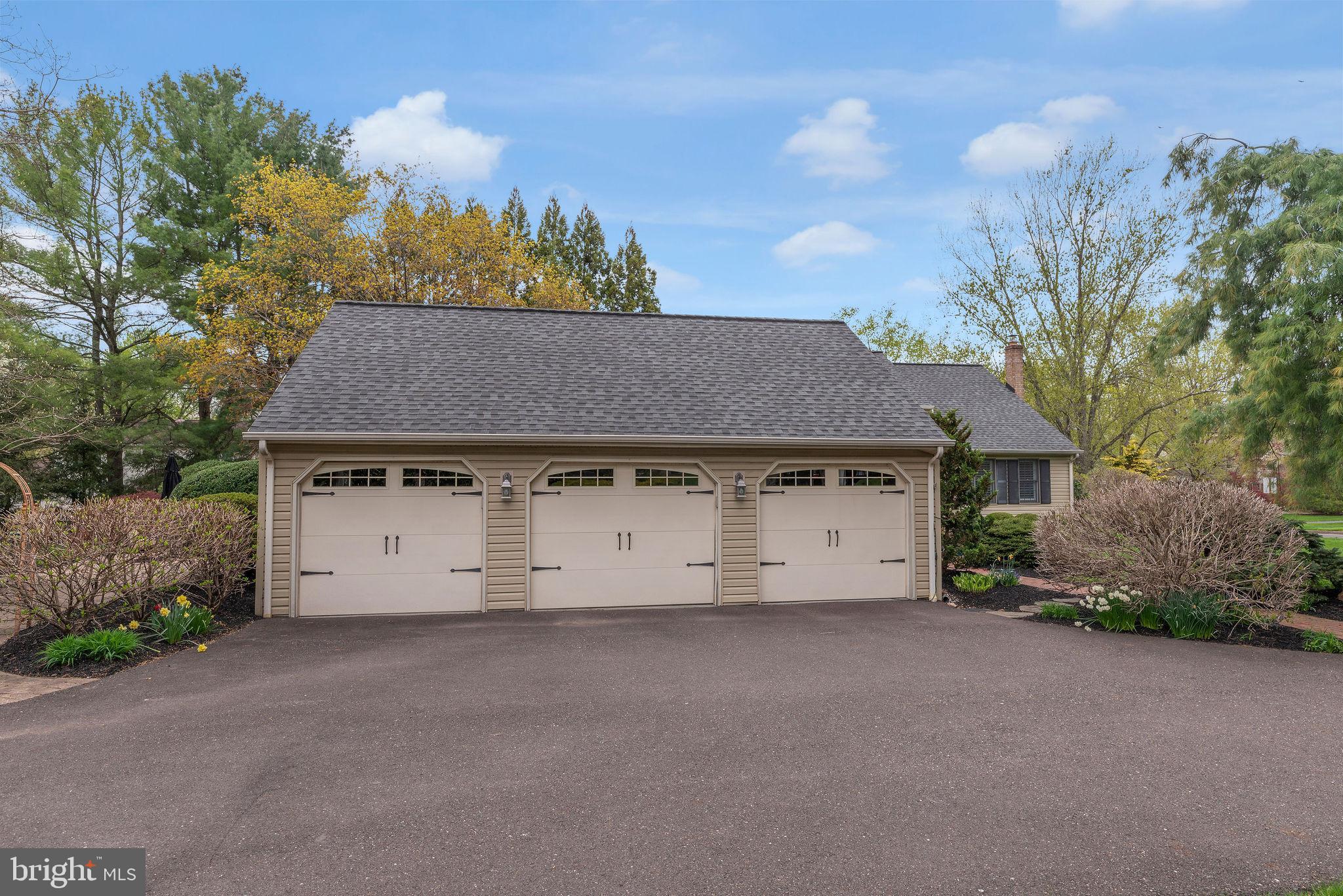 54 John Dyer Way Doylestown, PA 18902 - Photo 59 of 61 front view of a house with a yard