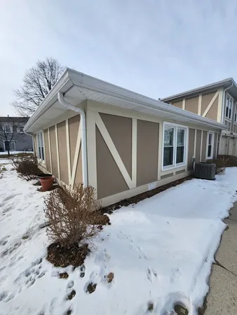 $2,500 | 1020 Brunswick Harbor, Unit 5001, Schaumburg, IL 60193