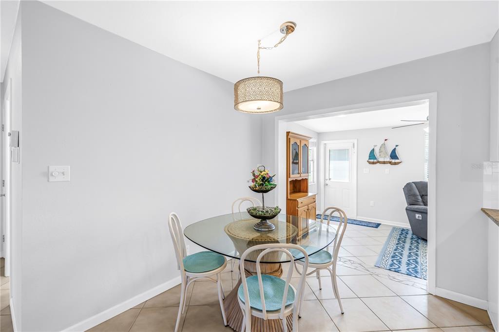 1335 Fundy Road Venice, FL 34293 - Photo 13 of 45