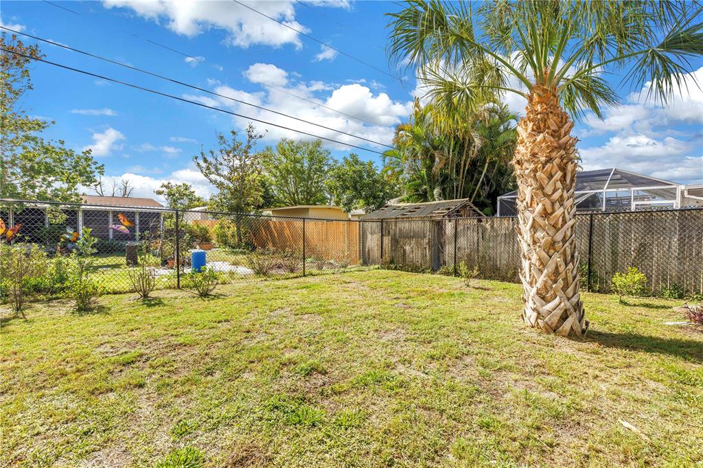 1335 Fundy Road Venice, FL 34293 - Photo 37 of 45