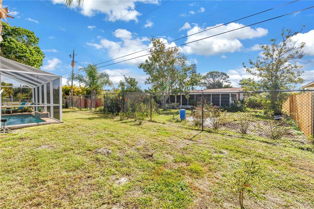 1335 Fundy Road Venice, FL 34293 - Photo 38 of 45