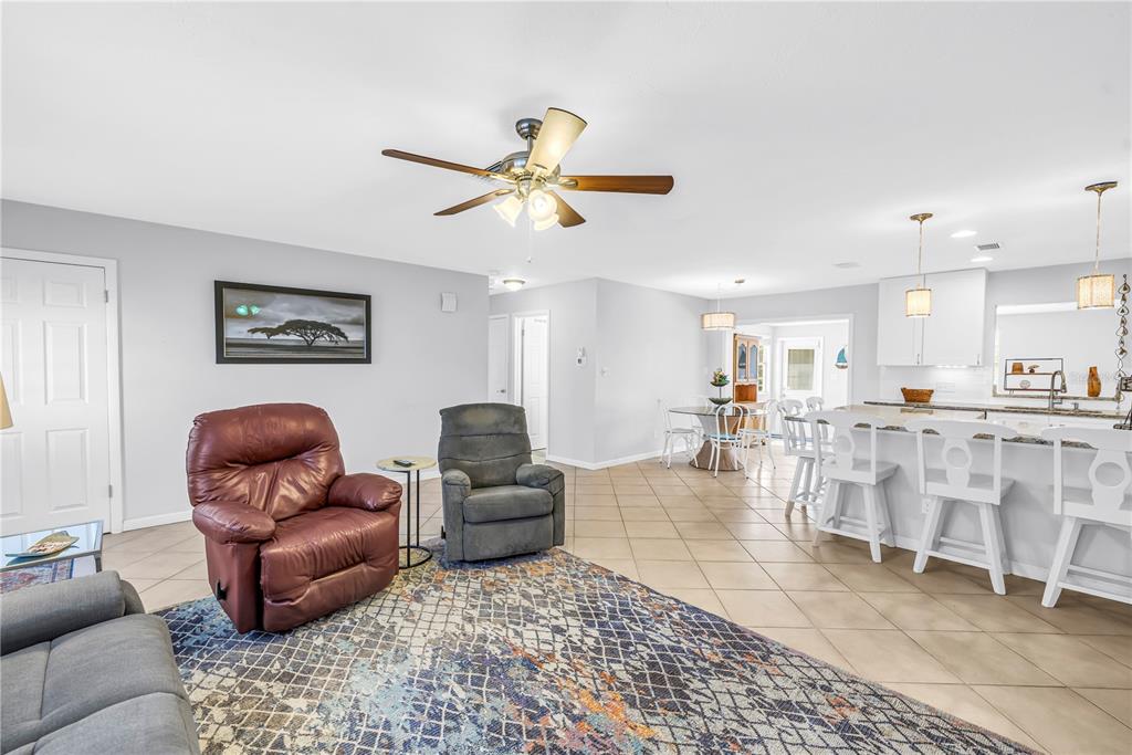 1335 Fundy Road Venice, FL 34293 - Photo 10 of 45