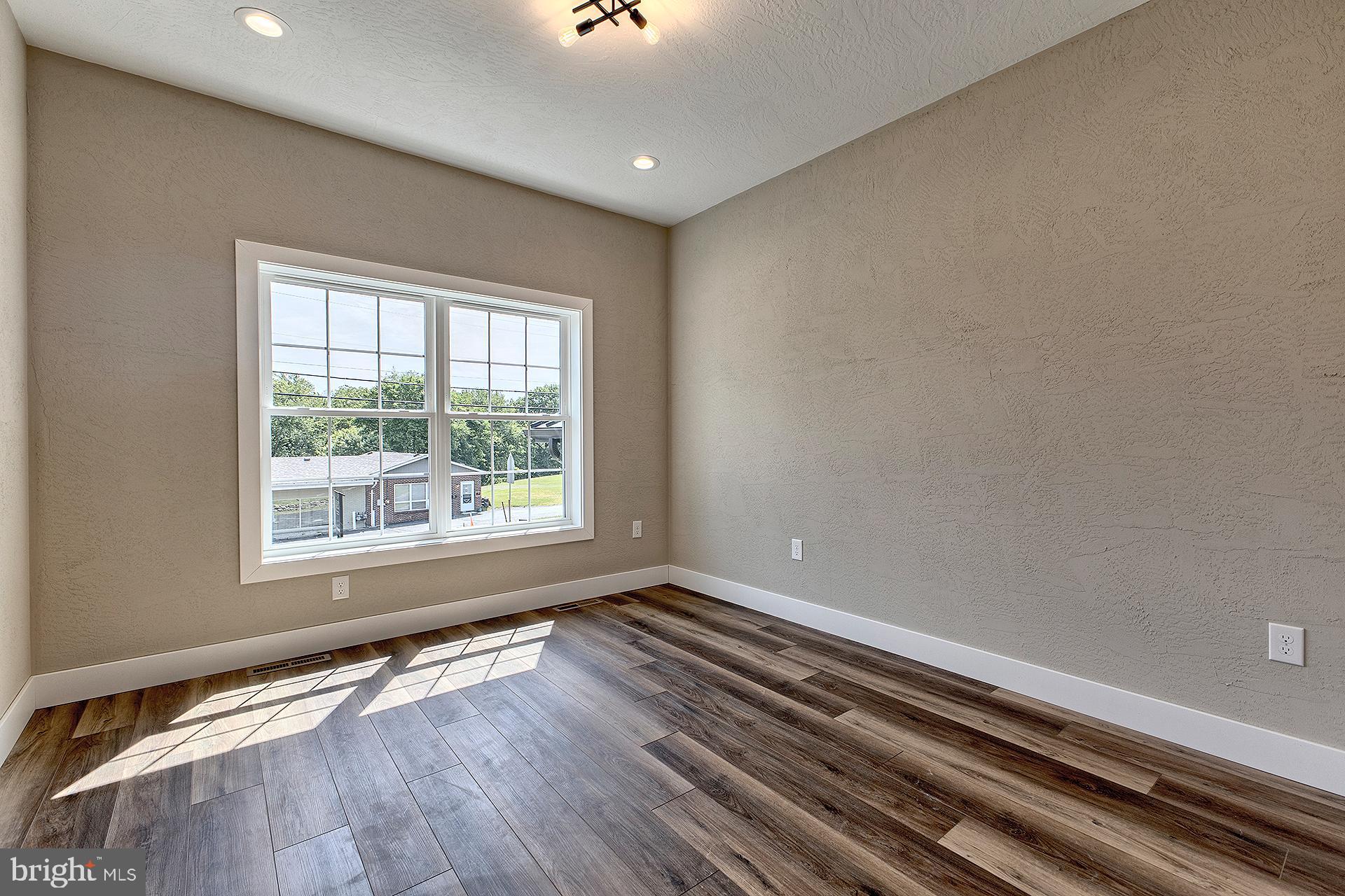 442 Wendel Road Irwin, PA 15642 - Photo 20 of 29