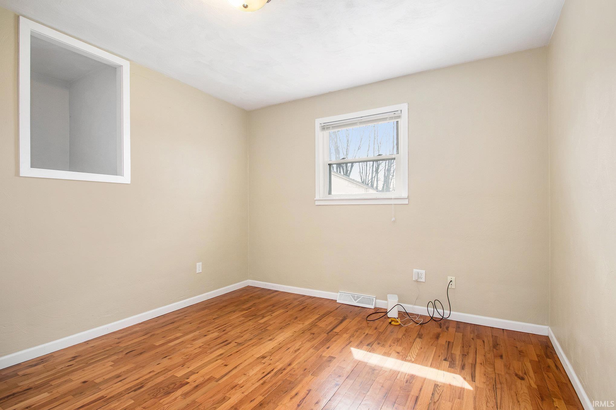 13272 Day Road Mishawaka, IN 46545 - Photo 11 of 16 Gallery Image 11