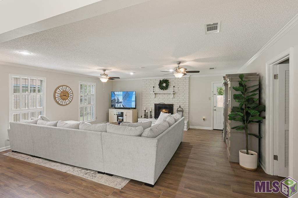 3446 Colonel Gibson Circle Baton Rouge, LA 70816 - Photo 9 of 26 Gallery Image 9