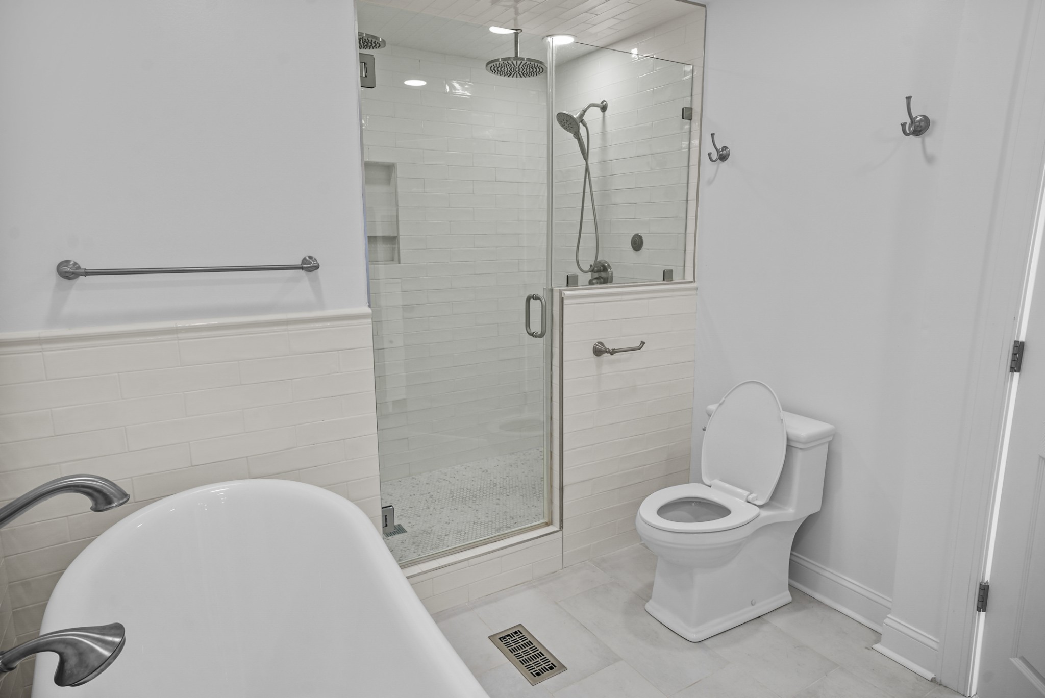 20 Zinker Road Lawrenceburg, TN 38464 - Photo 14 of 39 a bathroom with a toilet and a shower