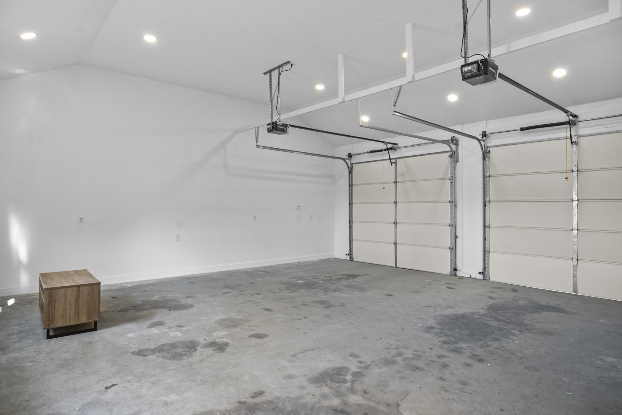 20 Zinker Road Lawrenceburg, TN 38464 - Photo 25 of 39 a view of a room with an empty space