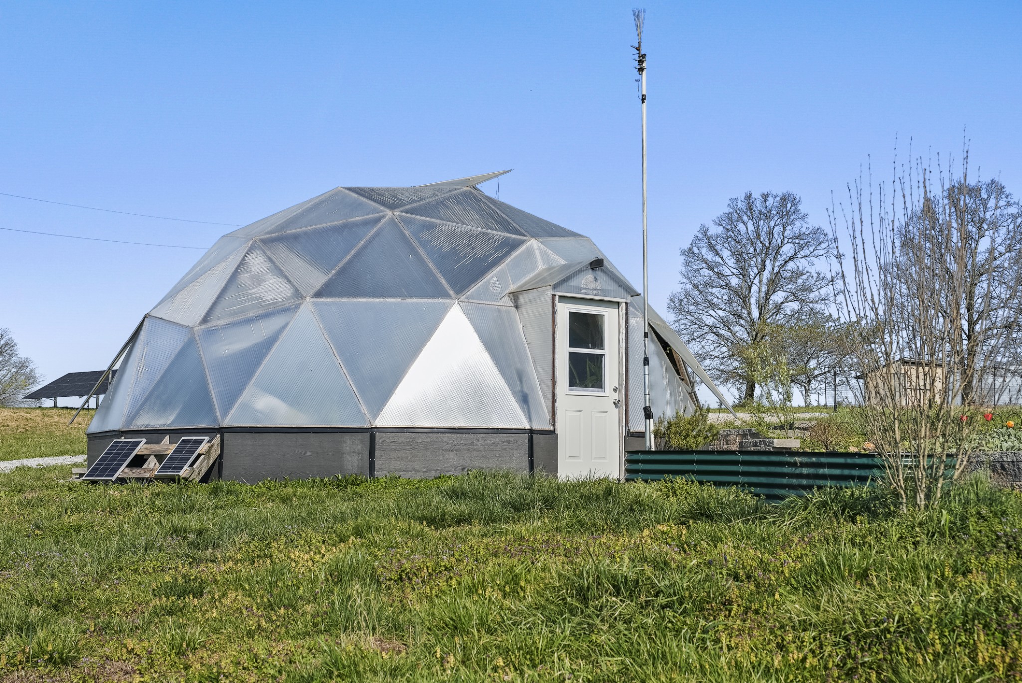20 Zinker Road Lawrenceburg, TN 38464 - Photo 32 of 39 a house view with a garden space