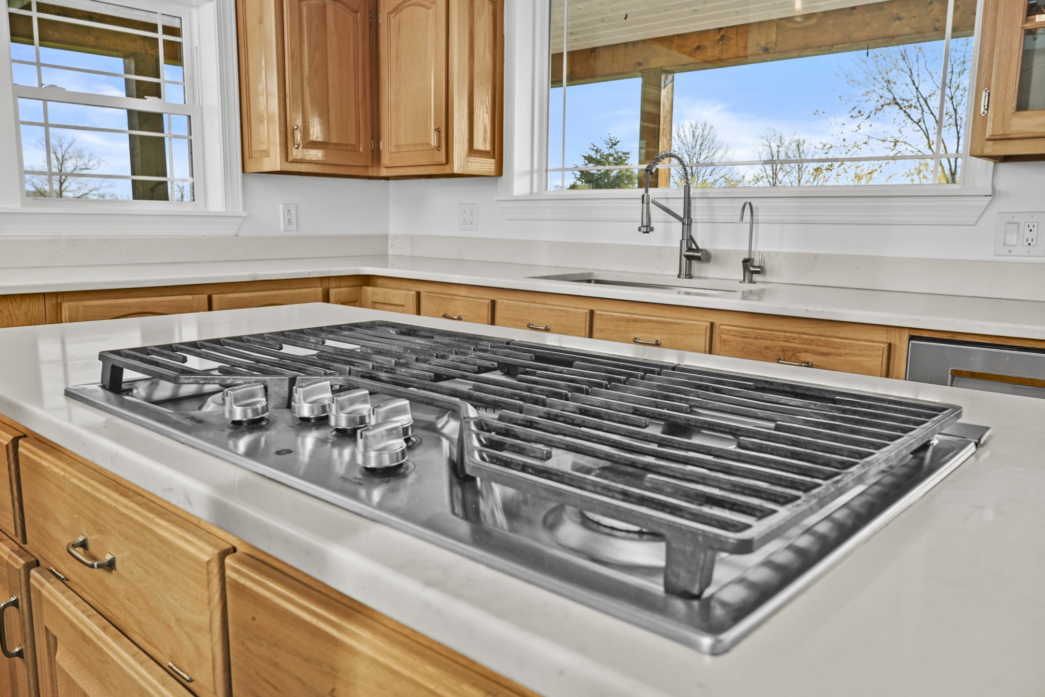 20 Zinker Road Lawrenceburg, TN 38464 - Photo 5 of 39 a close view of a stove a sink and dishwasher