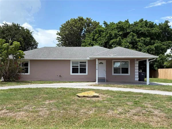 $295,000 | 1116 40th Avenue West, Bradenton, FL 34205