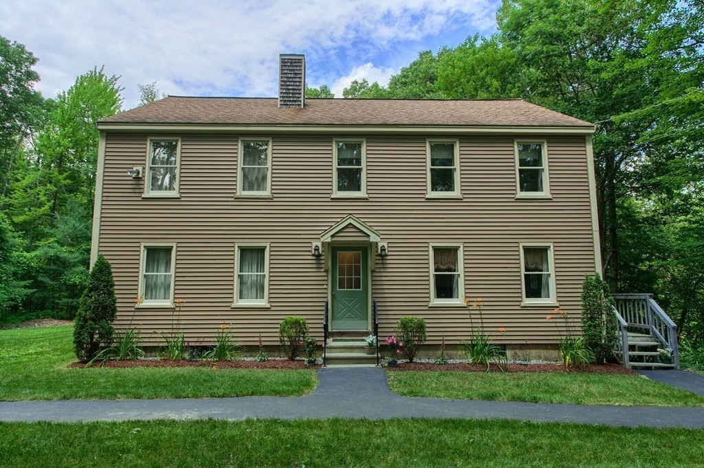 370 Billings Road Fitchburg, MA 01420 - Photo 3 of 30 Gallery Image 3