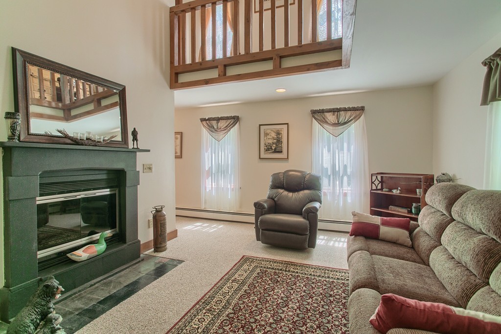 370 Billings Road Fitchburg, MA 01420 - Photo 4 of 30 Gallery Image 4