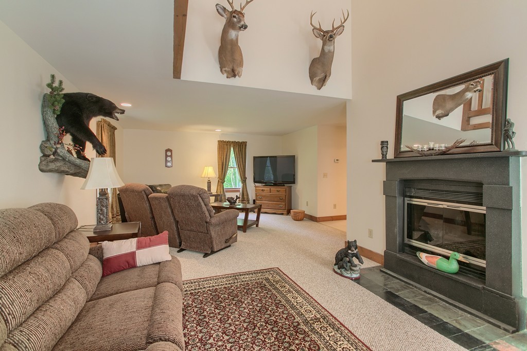 370 Billings Road Fitchburg, MA 01420 - Photo 6 of 30 Gallery Image 6