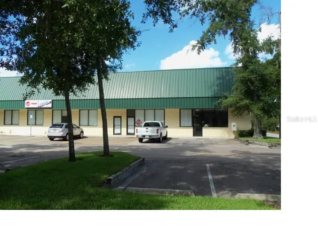 a black and white photo of a house
