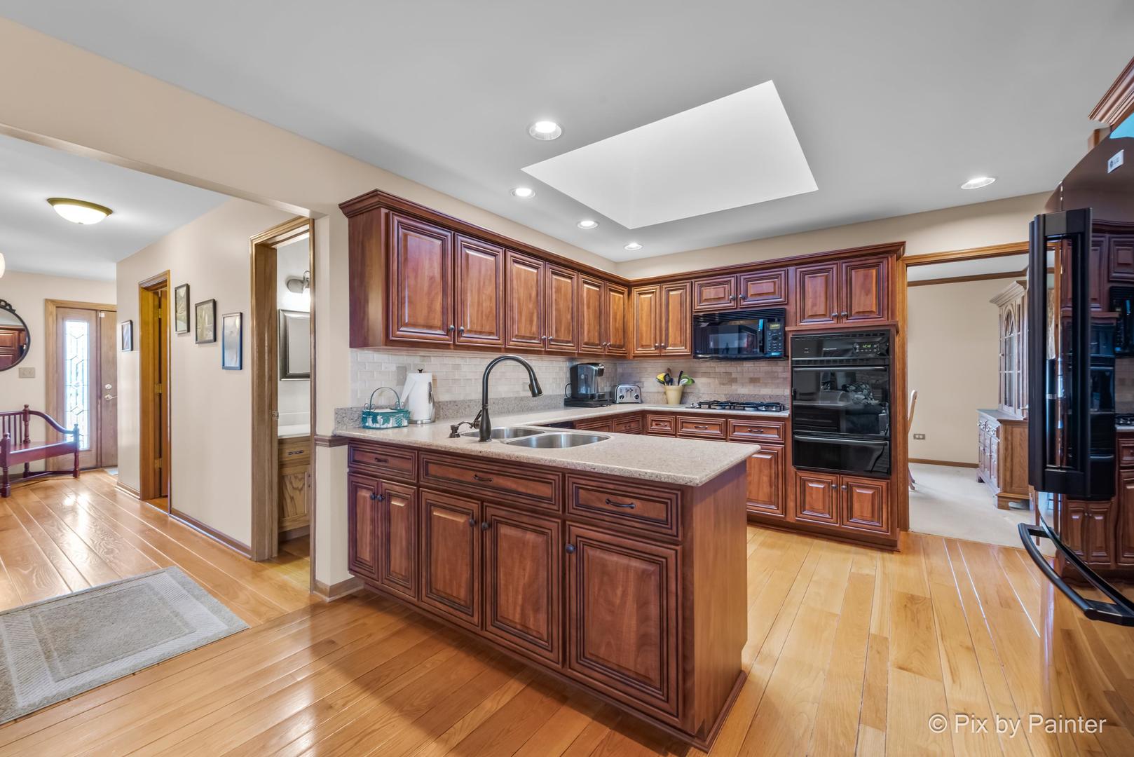 16143 Eagle Ridge Drive Tinley Park, IL 60477 - Photo 11 of 25