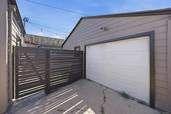 $825,000 | 5260 La Paz Drive, San Diego, CA 92114