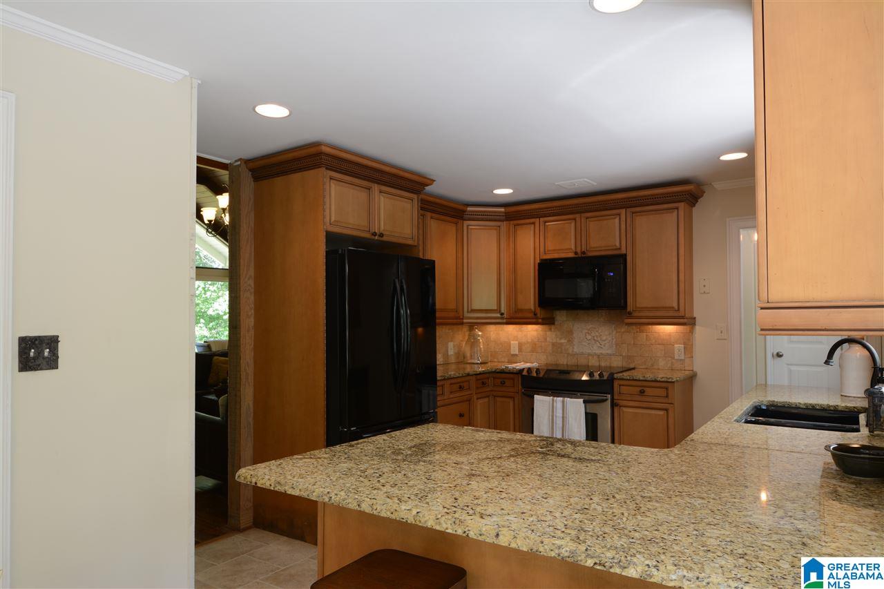 11048 Highway 41 Rosedale, IN 47874 - Photo 8 of 43