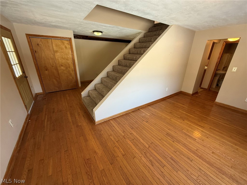 6784 Old Zoarville Road Northeast Dover, OH 44622 - Photo 4 of 50