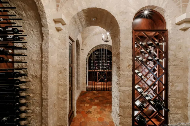 $6,900,000 | 200 Geneseo Road, Terrell Hills, TX 78209