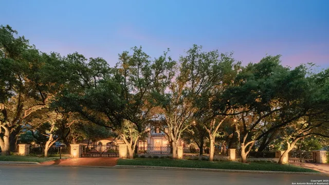 $6,900,000 | 200 Geneseo Road, Terrell Hills, TX 78209
