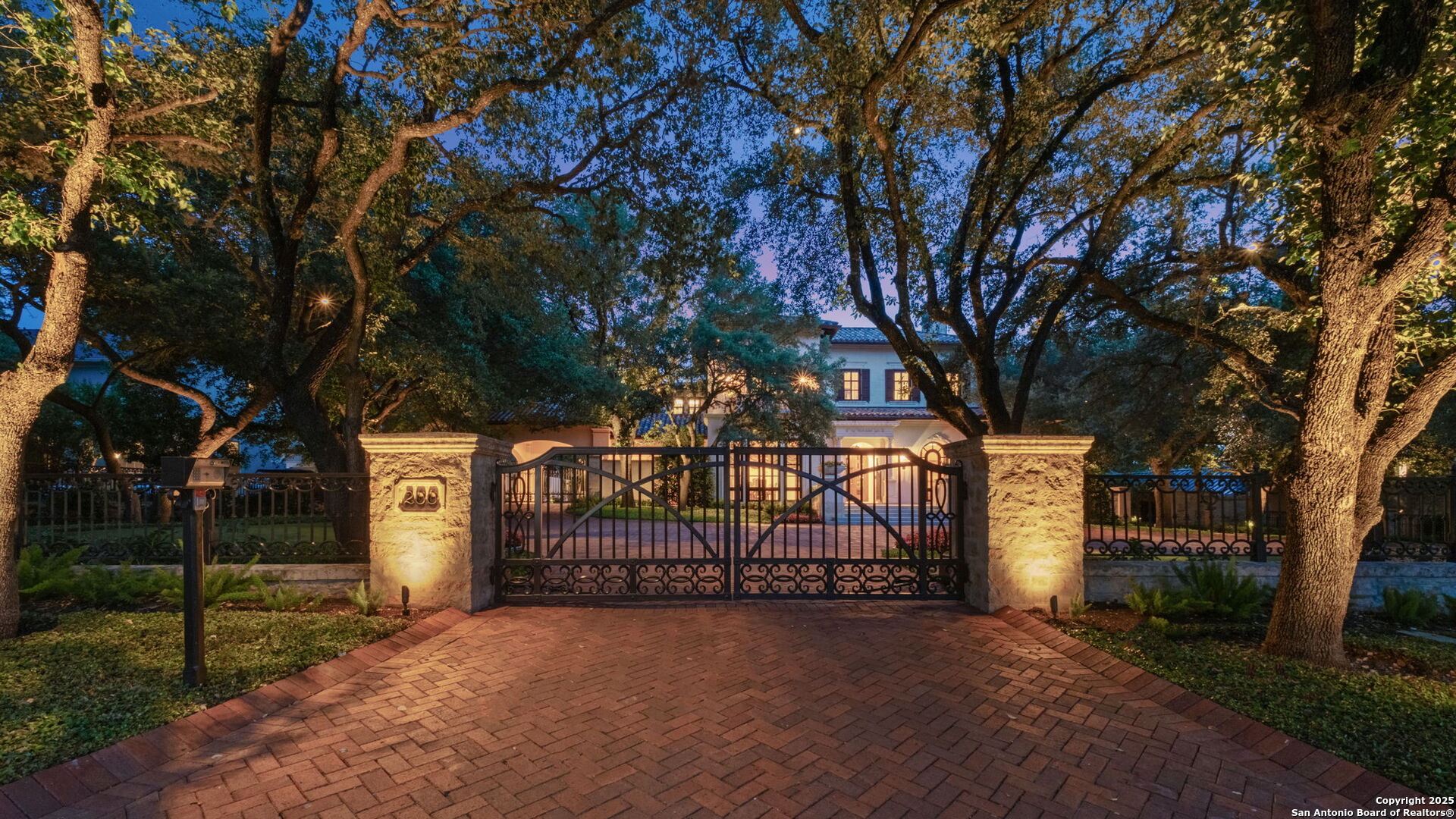 200 Geneseo Road Terrell Hills, TX 78209 - Photo 57 of 69