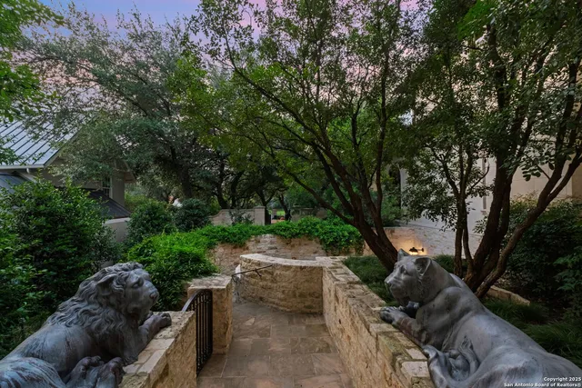 $6,900,000 | 200 Geneseo Road, Terrell Hills, TX 78209