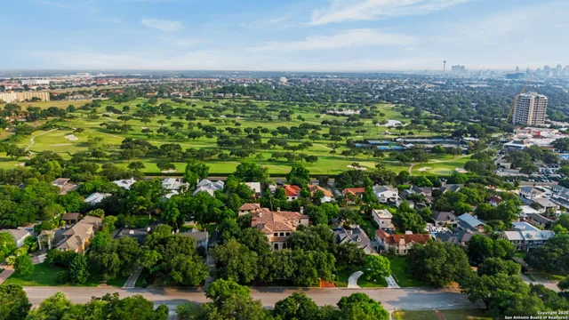 $6,900,000 | 200 Geneseo Road, Terrell Hills, TX 78209