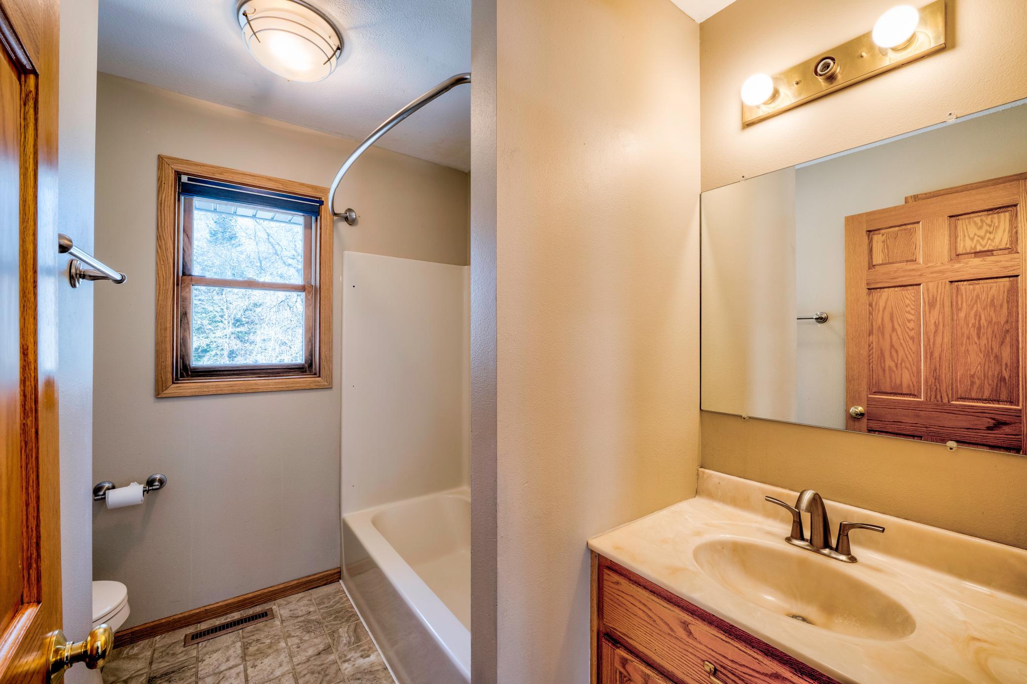 1012 Maple Ridge Court Northwest Bemidji, MN 56601 - Photo 14 of 48