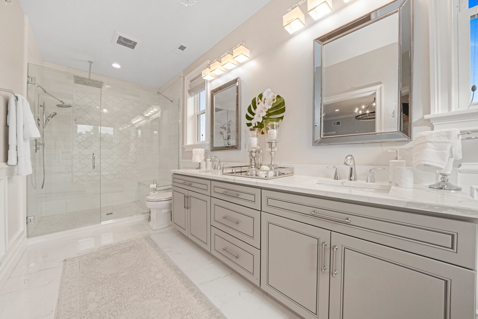 329 South Delphia Avenue Park Ridge, IL 60068 - Photo 15 of 25 a bathroom with a granite countertop sink mirror and a