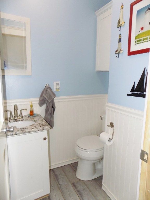 795 Toll Gate Road Warwick, RI 02886 - Photo 13 of 25 Gallery Image 13