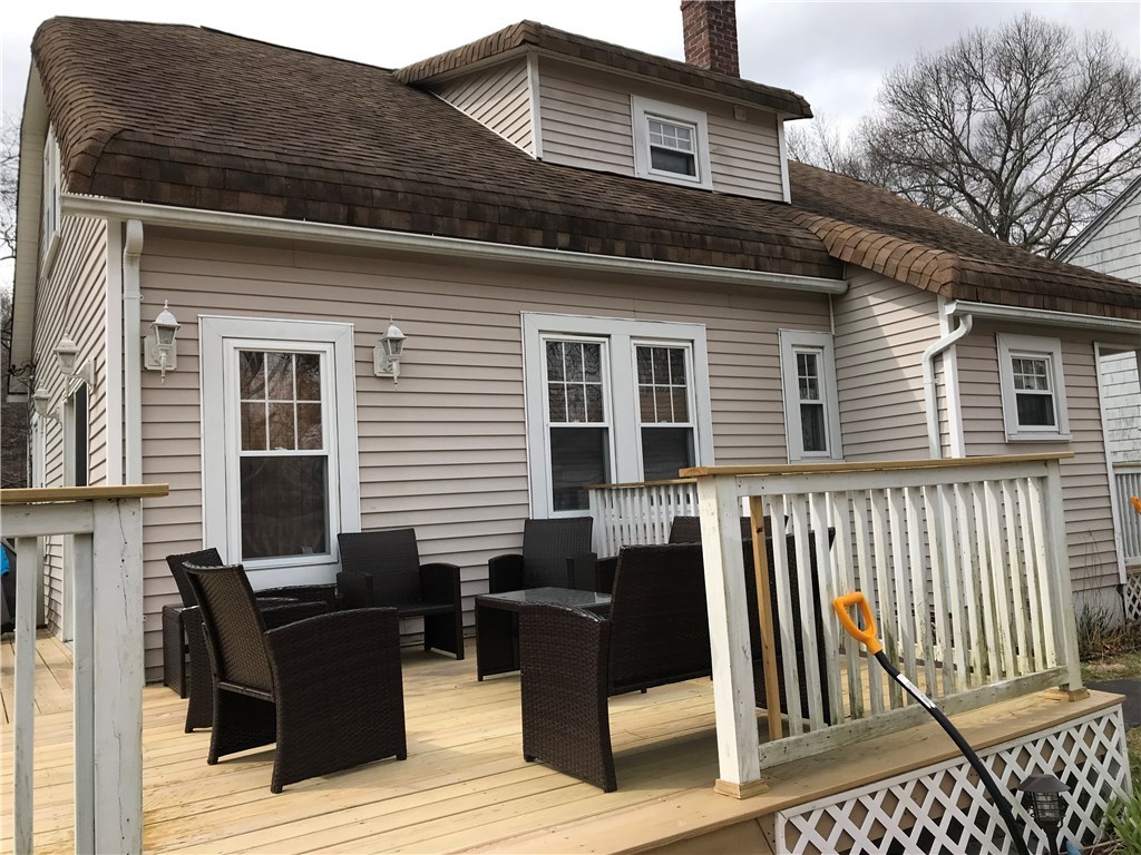 795 Toll Gate Road Warwick, RI 02886 - Photo 3 of 25 Gallery Image 3