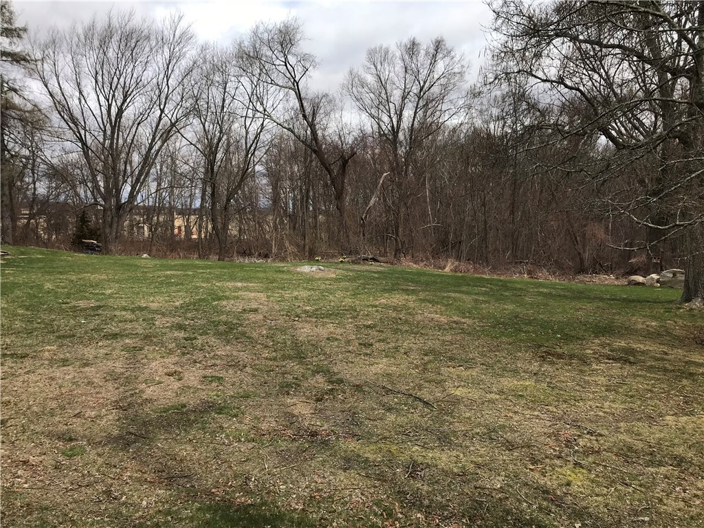 795 Toll Gate Road Warwick, RI 02886 - Photo 5 of 25 Gallery Image 5