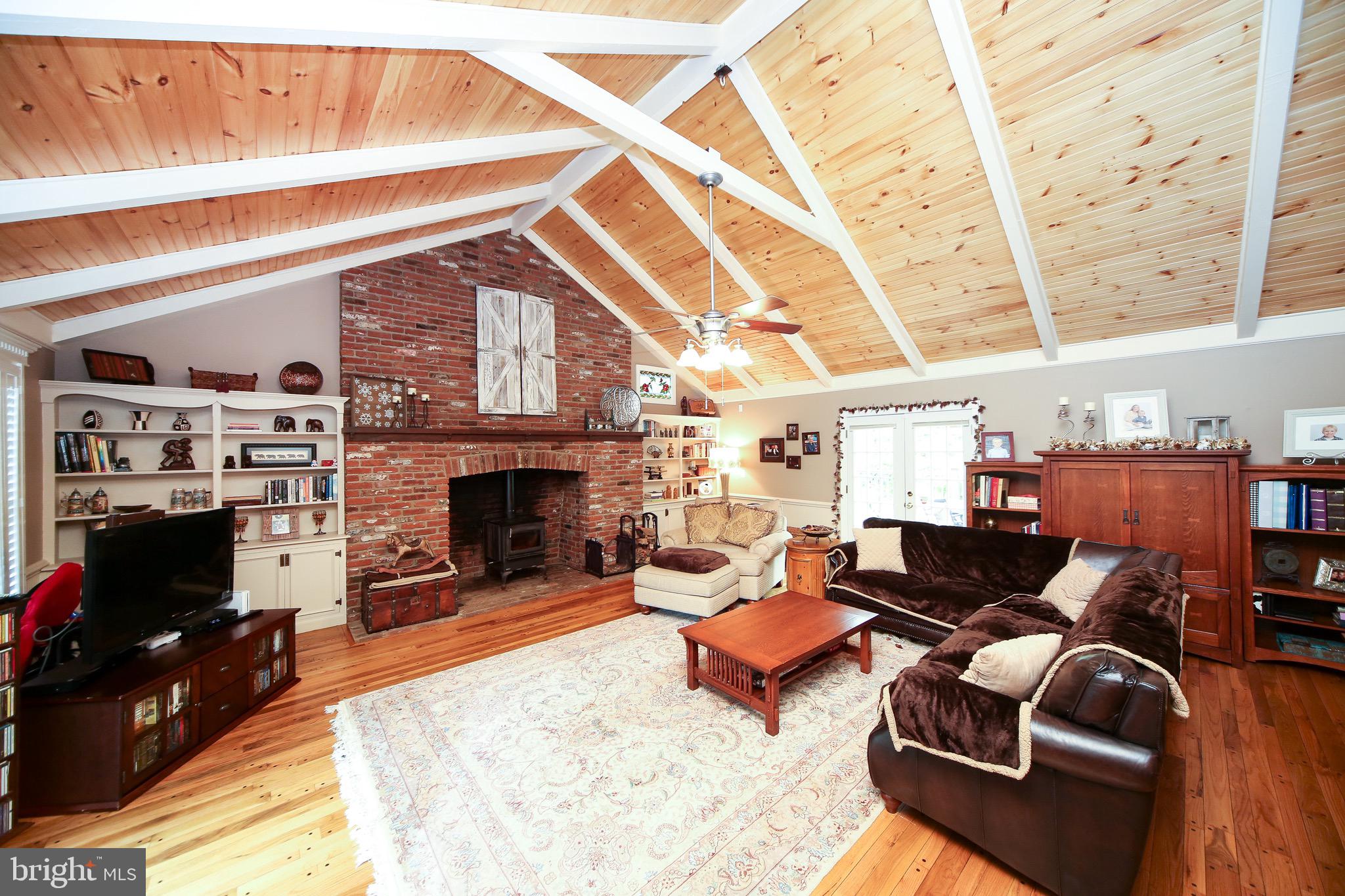 1526 Lower State Road Doylestown, PA 18901 - Photo 10 of 35 Gallery Image 10