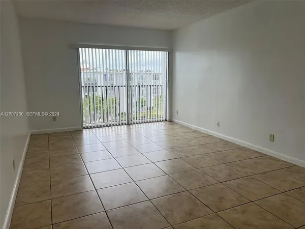 $1,750 | 8610 Sherman Circle North, Unit 504, Miramar, FL 33025