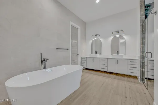 $710,000 | 5656 Rio Bonito Circle, El Paso, TX 79932