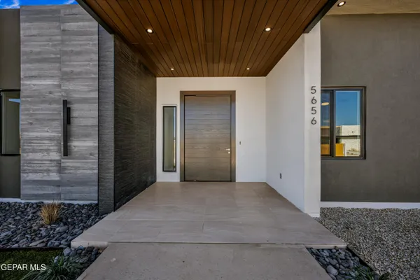 $710,000 | 5656 Rio Bonito Circle, El Paso, TX 79932