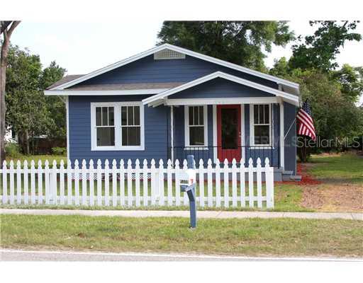 2458 Raeford Road Orlando, FL 32806 - Photo 8 of 12 Exterior Front - THE LARGER UNIT - 3/2