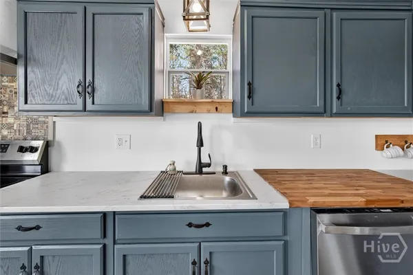 $299,900 | 8497 Savannah Highway, Newington, GA 30446