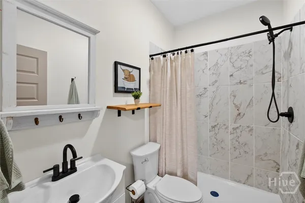 $299,900 | 8497 Savannah Highway, Newington, GA 30446