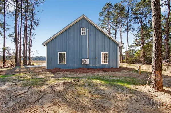 $299,900 | 8497 Savannah Highway, Newington, GA 30446