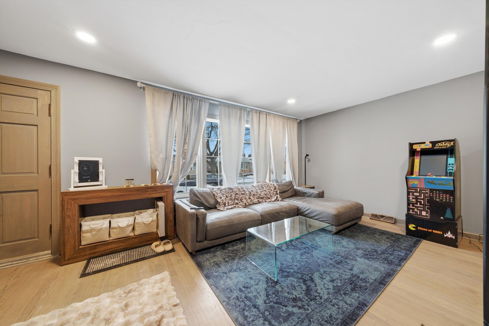 4449 South Kedvale Avenue Chicago, IL 60632 - Photo 3 of 16