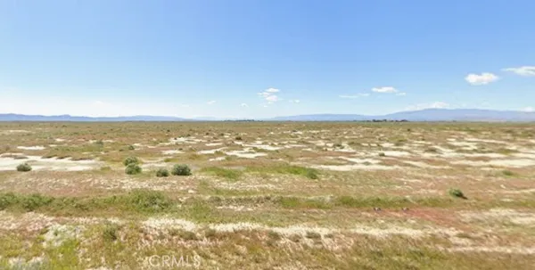 $40,000 | 8 Division Street, Lancaster, CA 93535