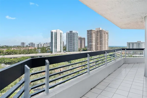 $4,200 | 3600 Mystic Pointe Drive, Unit 1212, Aventura, FL 33180