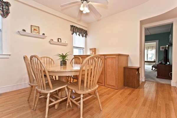 41 Spring Street Wakefield, MA 01880 - Photo 9 of 27 Gallery Image 9
