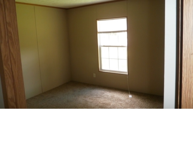8330 Pin Oak Road Tallahassee, FL 32305 - Photo 16 of 26 Gallery Image 16