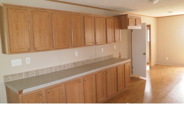 8330 Pin Oak Road Tallahassee, FL 32305 - Photo 8 of 26 Gallery Image 8