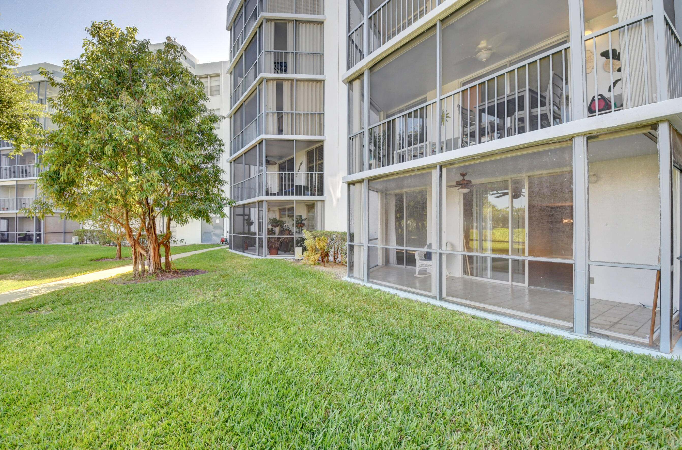 6500 Northwest 2nd Avenue, Unit 111 Boca Raton, FL 33487 - Photo 21 of 23 Exterior Back of Unit