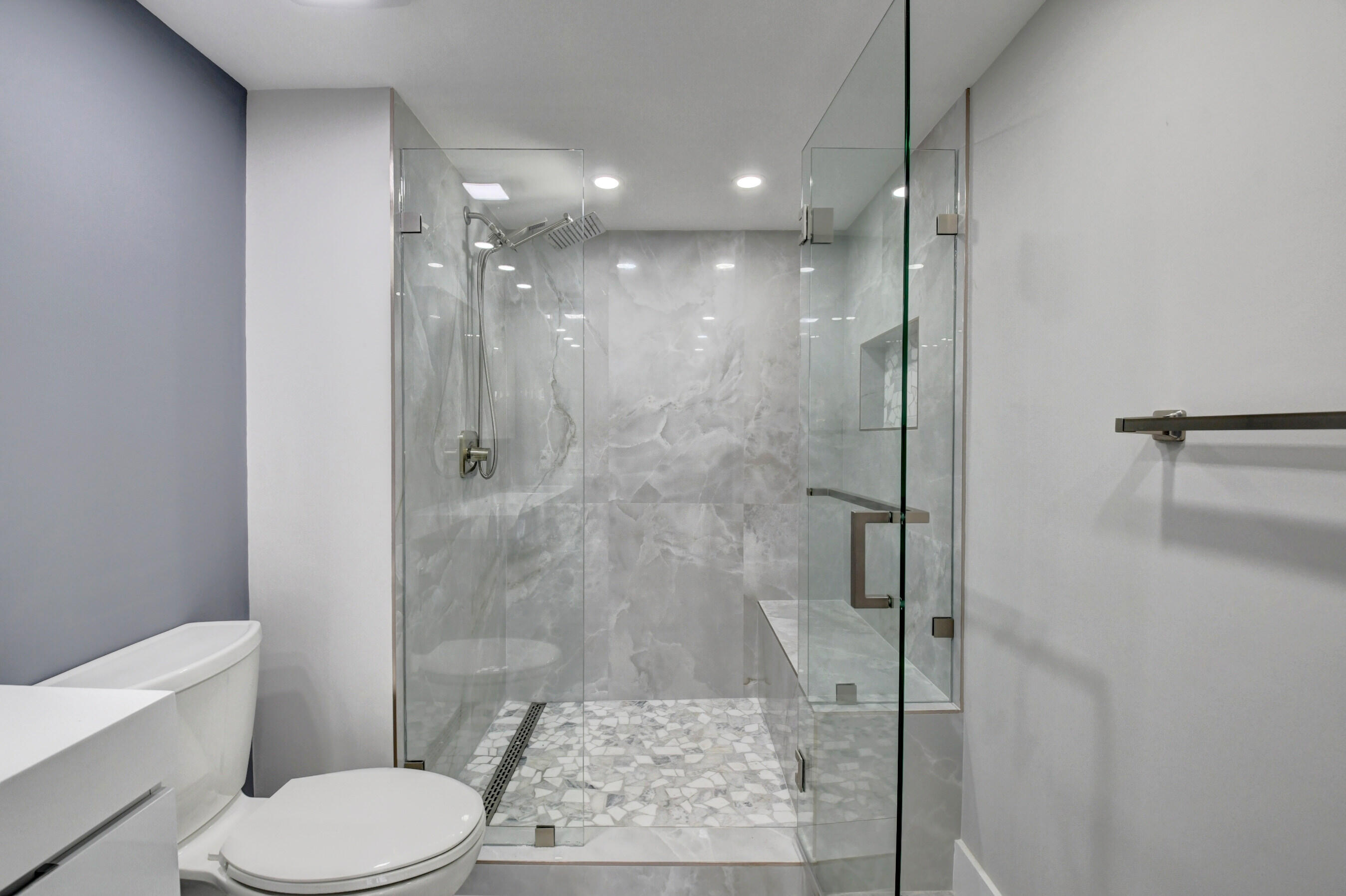 6500 Northwest 2nd Avenue, Unit 111 Boca Raton, FL 33487 - Photo 4 of 23 Master Bathroom