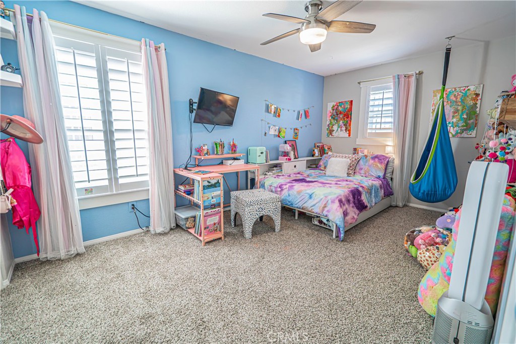 28235 Springvale Lane Castaic, CA 91384 - Photo 27 of 54