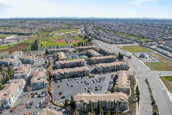 $324,900 | 1181 Whitney Ranch Parkway, Unit PW733, Rocklin, CA 95765